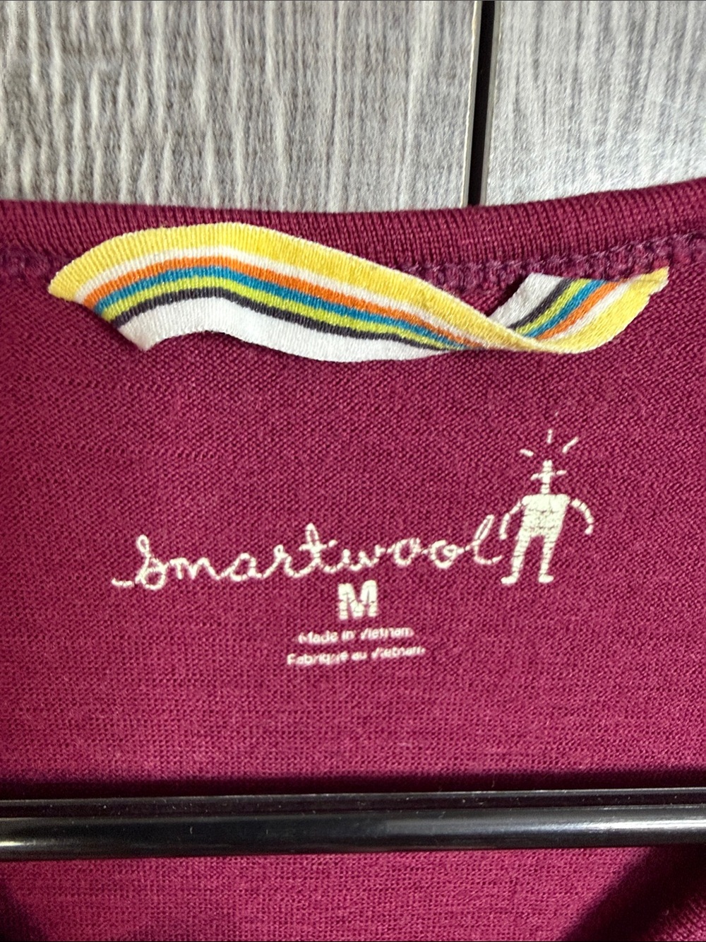 Smartwool Women's Classic Thermal Merino Base Layer Crew in Burgundy Medium - Picture 4 of 8